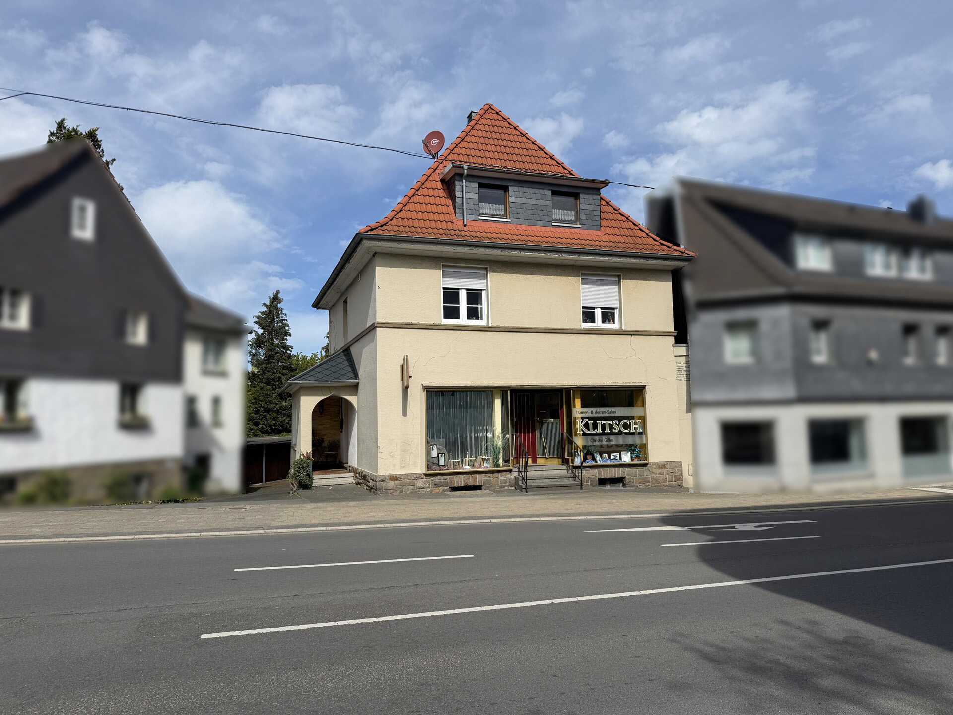 Attraktives Wohn- und Geschäftshaus im Herzen von Waldbröl!