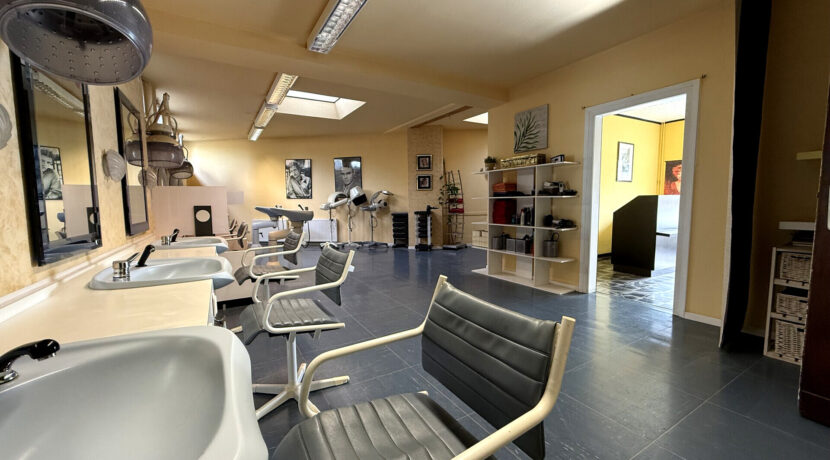 Salon EG