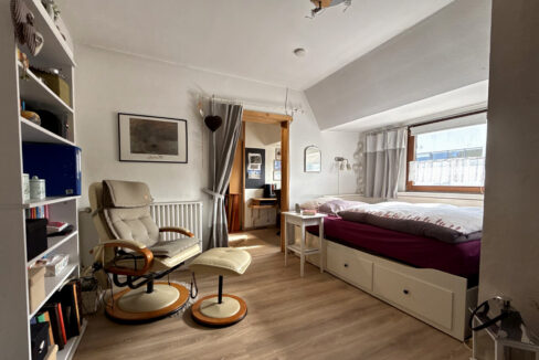 Schlafzimmer DG