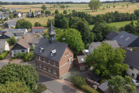 Alte Schule und Nebengebäude