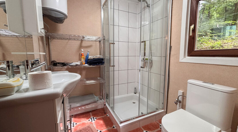 Badezimmer Nebengebäude