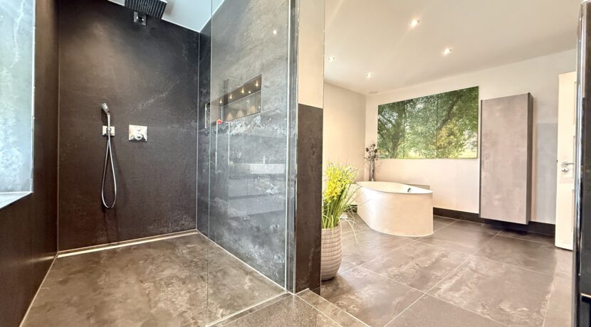 Badezimmer OG