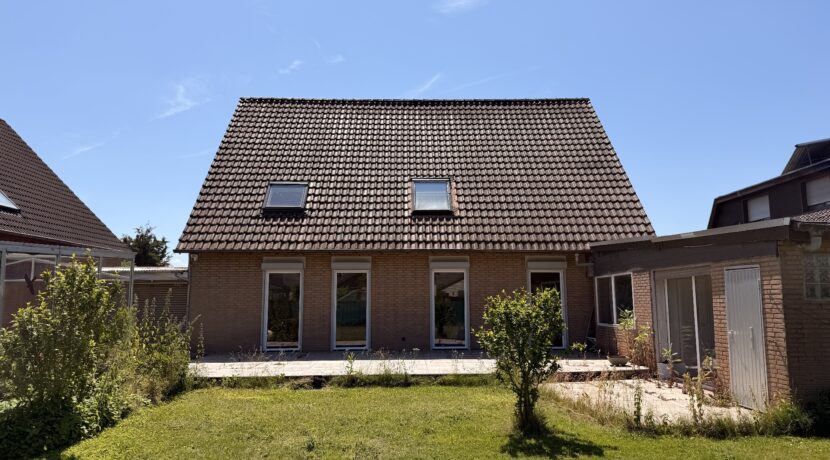 Real Estate Title Image Background