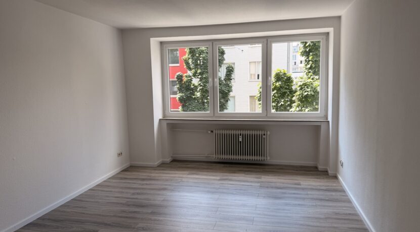 Wohn- Schlafzimmer