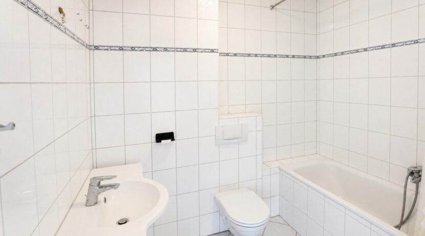 Wannenbad im DG