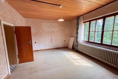 Arbeits-/Gästezimmer EG