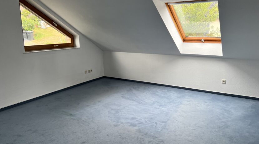 Schlafzimmer 1 OG