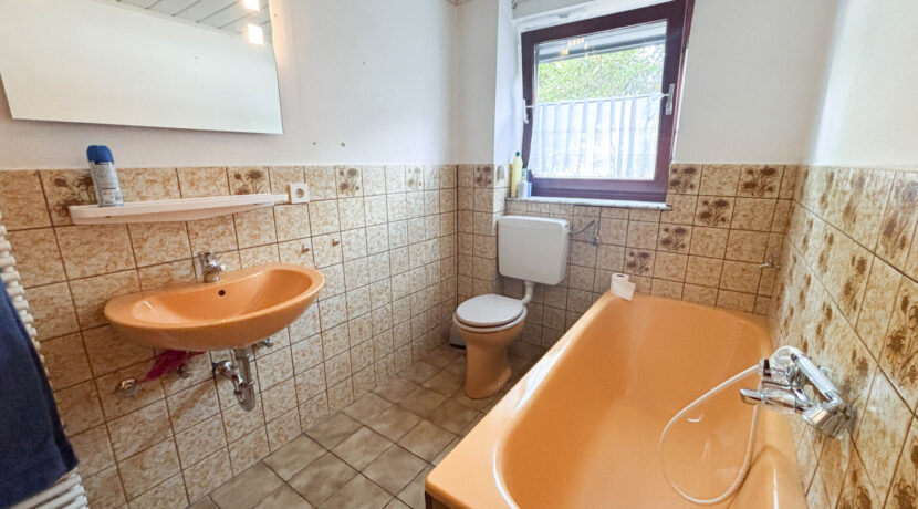 Badezimmer KG