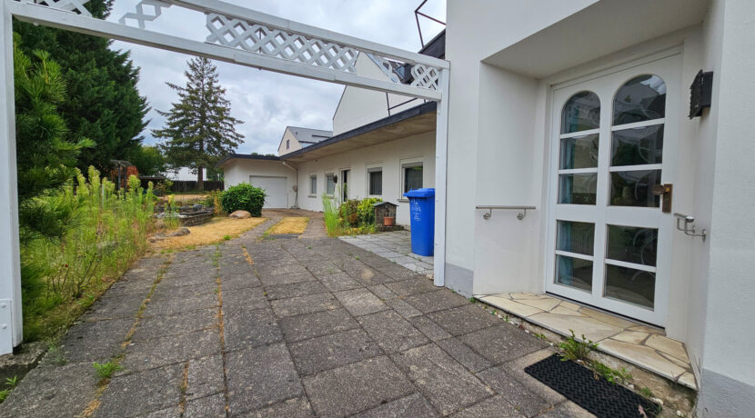 Eingangsbereich außen