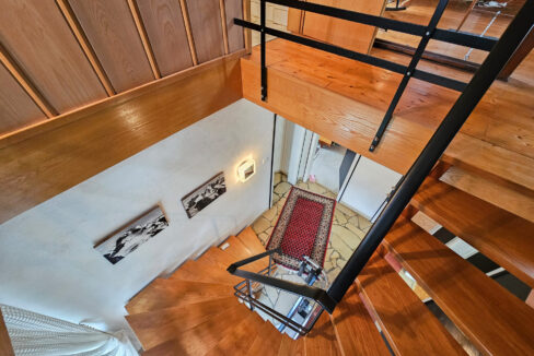 Treppe zum Dachgeschoss