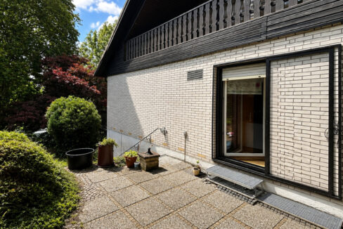 Terrasse (EG)