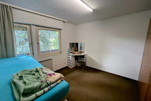 Schlafzimmer 1 (EG)