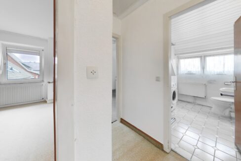 Flur_Vorderhaus_1