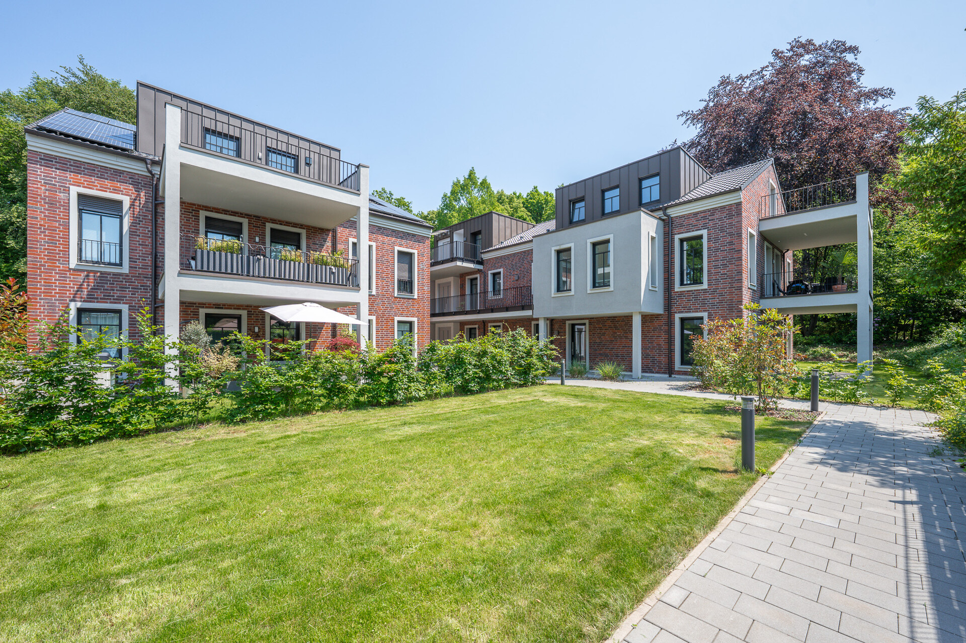 Wohnjuwel an der Waldau: Wohntraum mit zwei Panoramabalkonen und purem Luxuskomfort auf 140m²