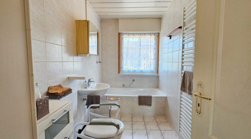 Badezimmer EG