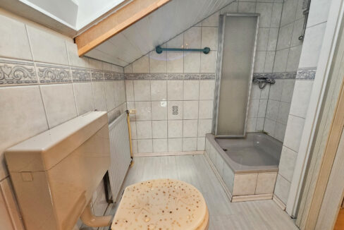 Badezimmer DG
