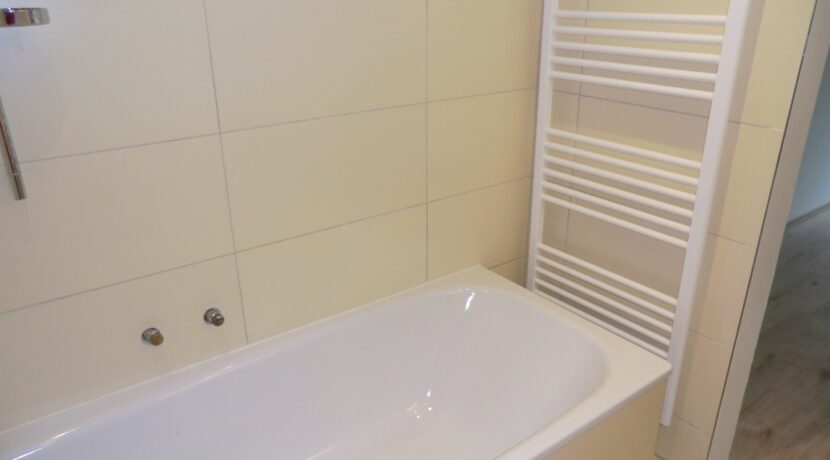 mit Wanne