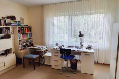 Büro EG
