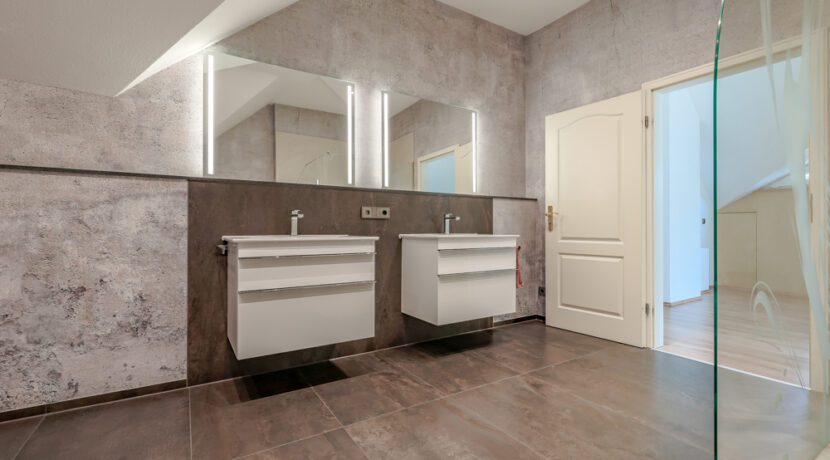 Badezimmer Obergeschoss