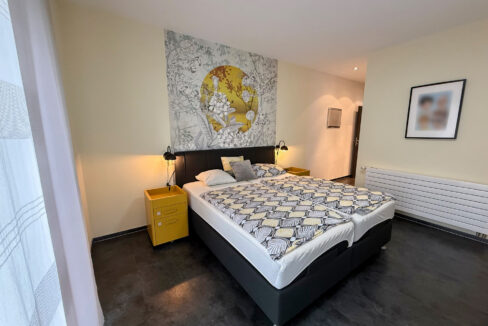 Elternschlafzimmer mit Ankleide