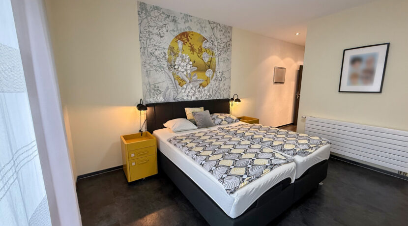 Elternschlafzimmer mit Ankleide