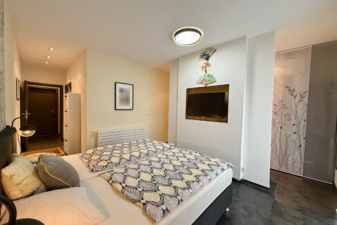 Elternschlafzimmer mit Ankleide