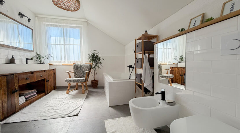 OG Badezimmer