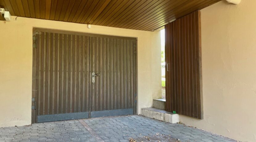 Garage und Carport
