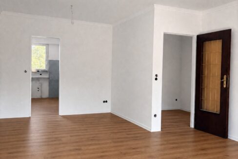 Wohnzimmer Blick Richtung Küche