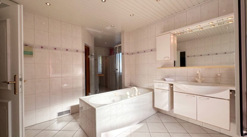 Badezimmer Badewanne