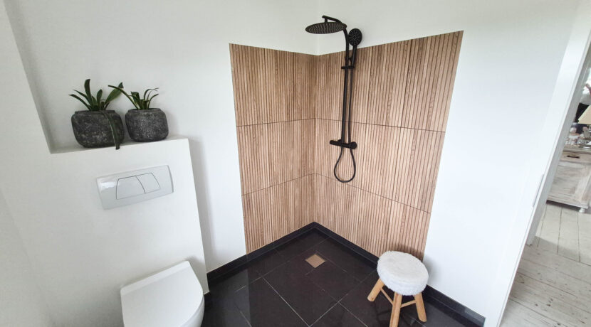 neues Duschbad