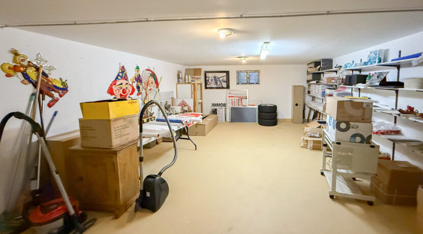 Lager / Archiv KG