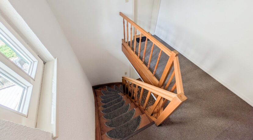 Treppe zum OG
