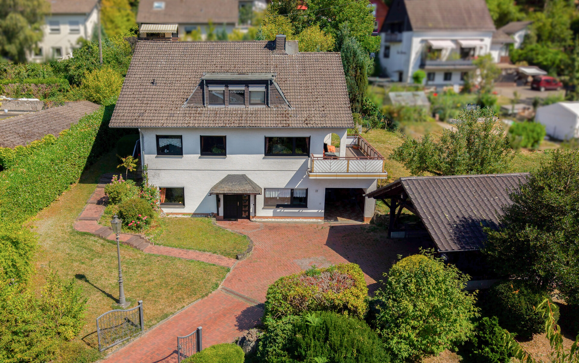 Großzügiges Einfamilienhaus in idyllischer Lage von Windeck – zwischen Natur und Sieg!