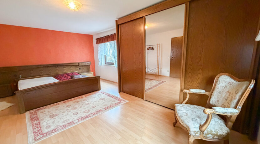 Schlafzimmer EG