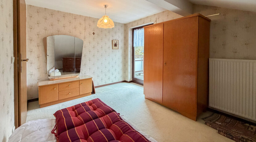 Schlafzimmer DG