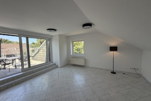 Helles Wohnzimmer