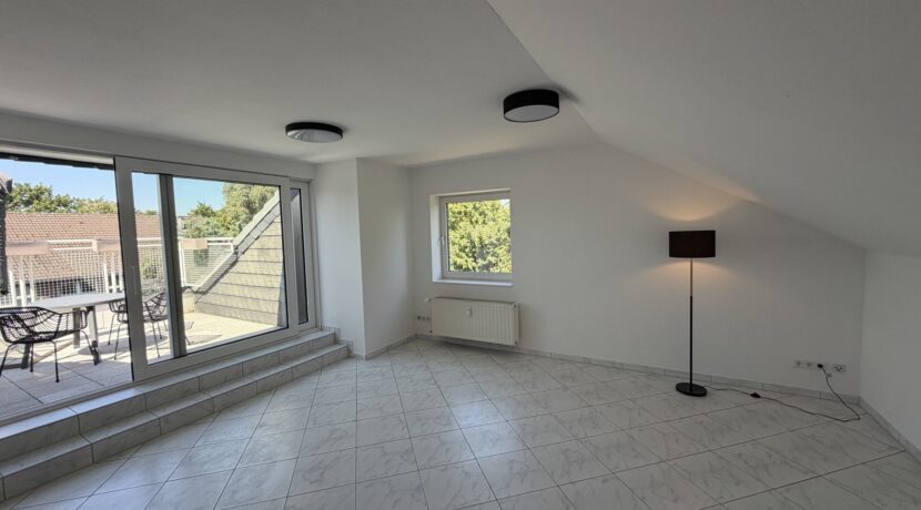 Helles Wohnzimmer