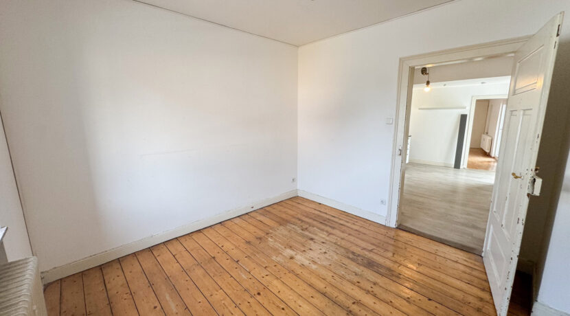 Zimmer 1 DG