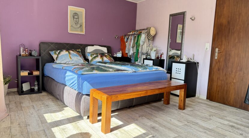 Schlafzimmer OG