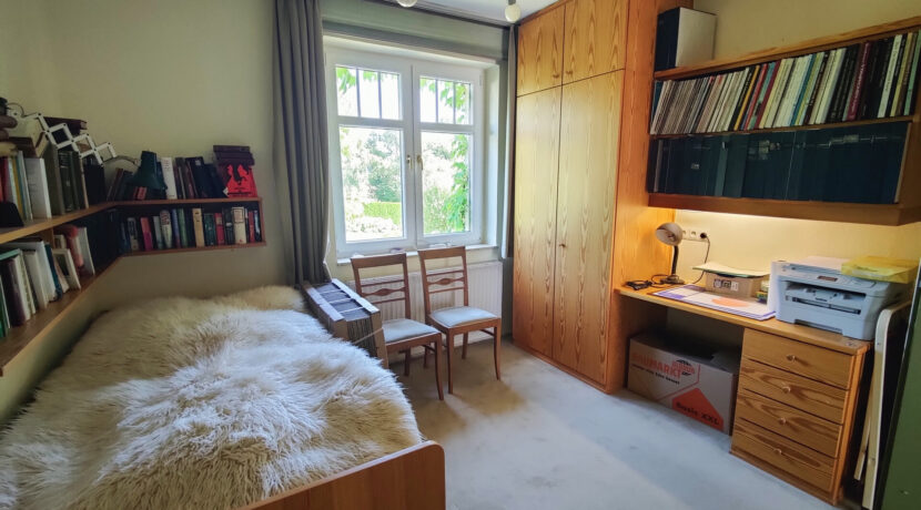 Zimmer (ggf. Küche) EG