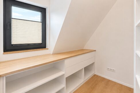 begehbarer Kleiderschrank