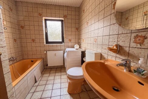 Badezimmer EG