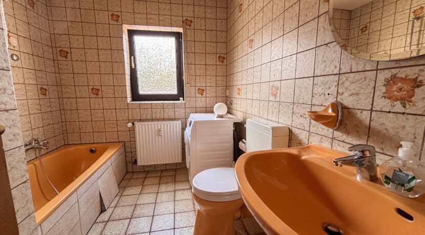 Badezimmer EG
