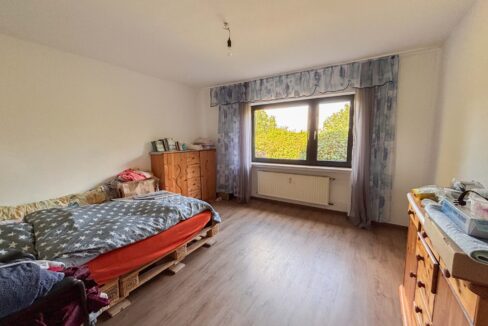 Schlafzimmer KG