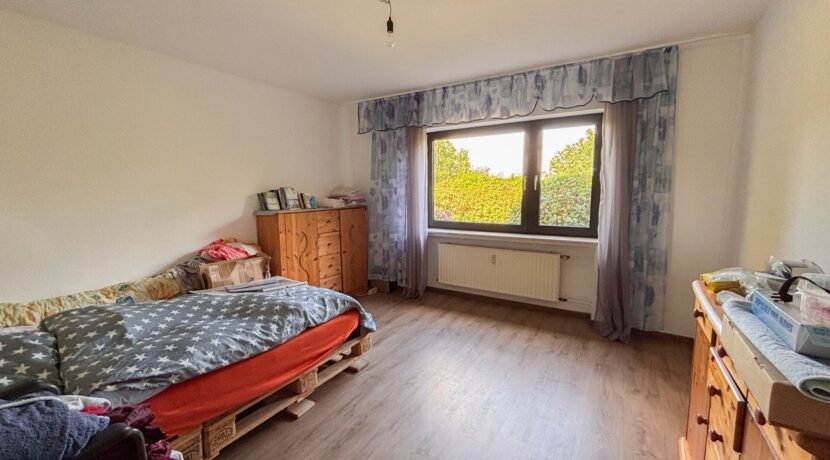 Schlafzimmer KG