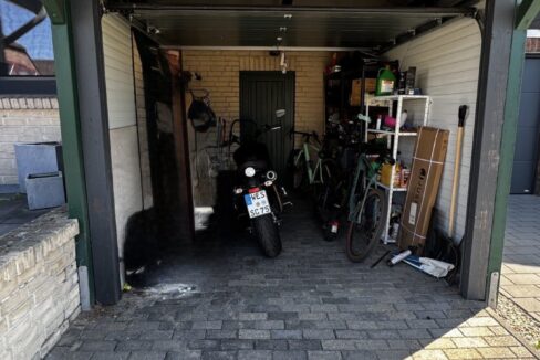 Viel Platz im Carport