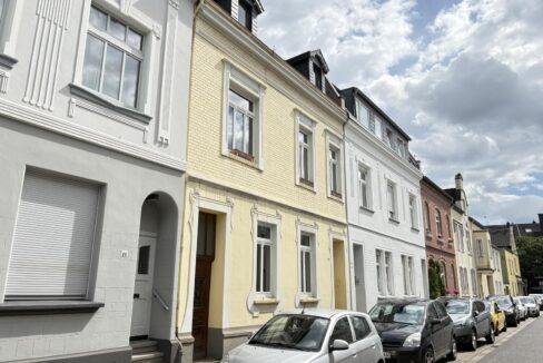 Eines der schönsten Häuser in der Straße!