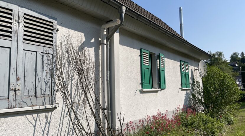Fenster mit Schlagläden