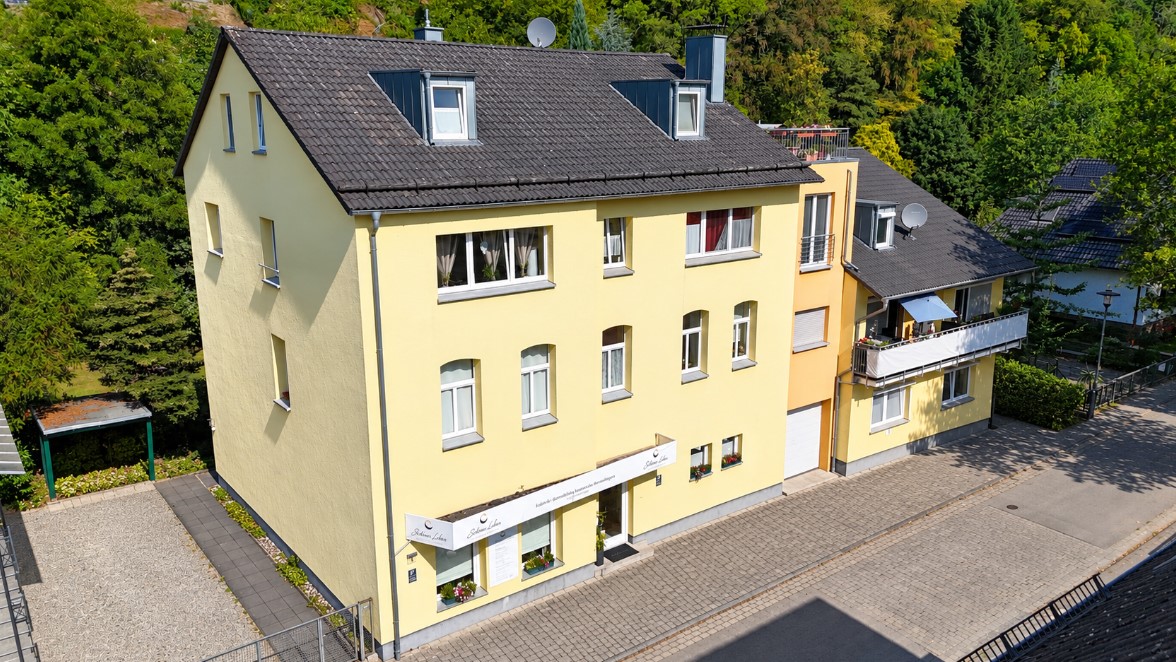 Zwei Mehrfamilienhäuser – Renditestarkes Gesamtpaket – mit Weitblick in Engelskirchen Ründeroth